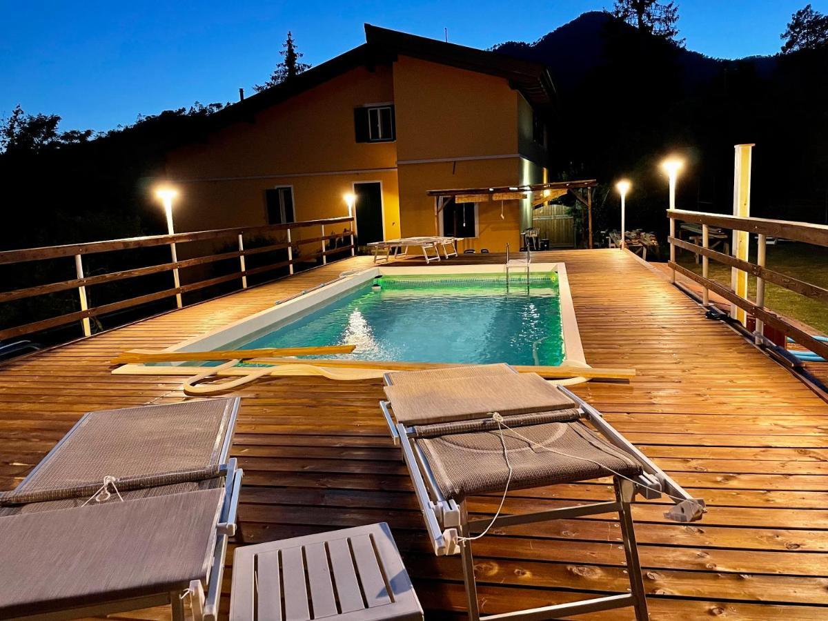 Impronte Nel Bosco Bed & Breakfast Calice al Cornoviglio Exterior photo