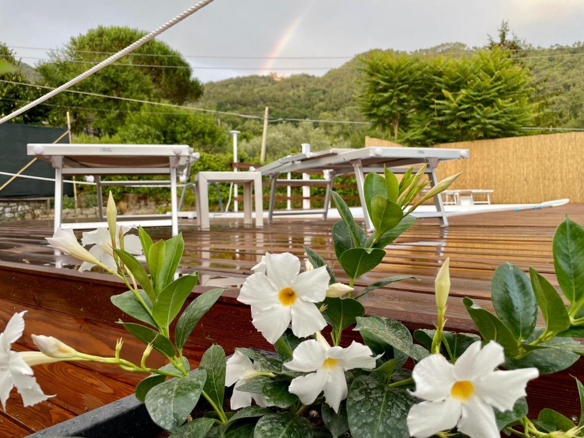 Impronte Nel Bosco Bed & Breakfast Calice al Cornoviglio Exterior photo