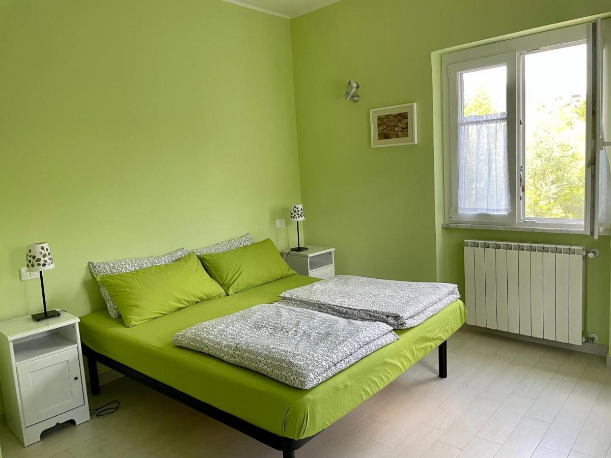 Impronte Nel Bosco Bed & Breakfast Calice al Cornoviglio Exterior photo