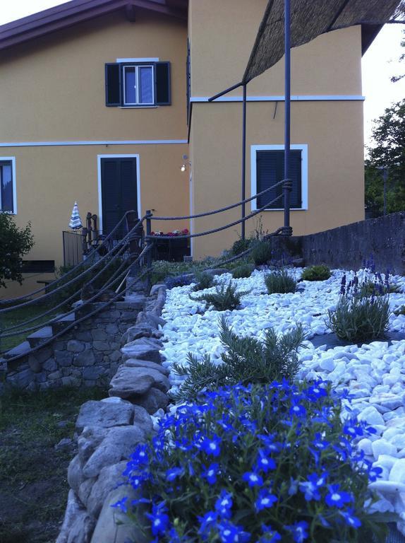 Impronte Nel Bosco Bed & Breakfast Calice al Cornoviglio Exterior photo