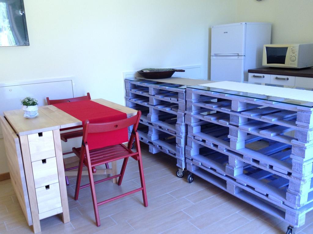 Impronte Nel Bosco Bed & Breakfast Calice al Cornoviglio Exterior photo