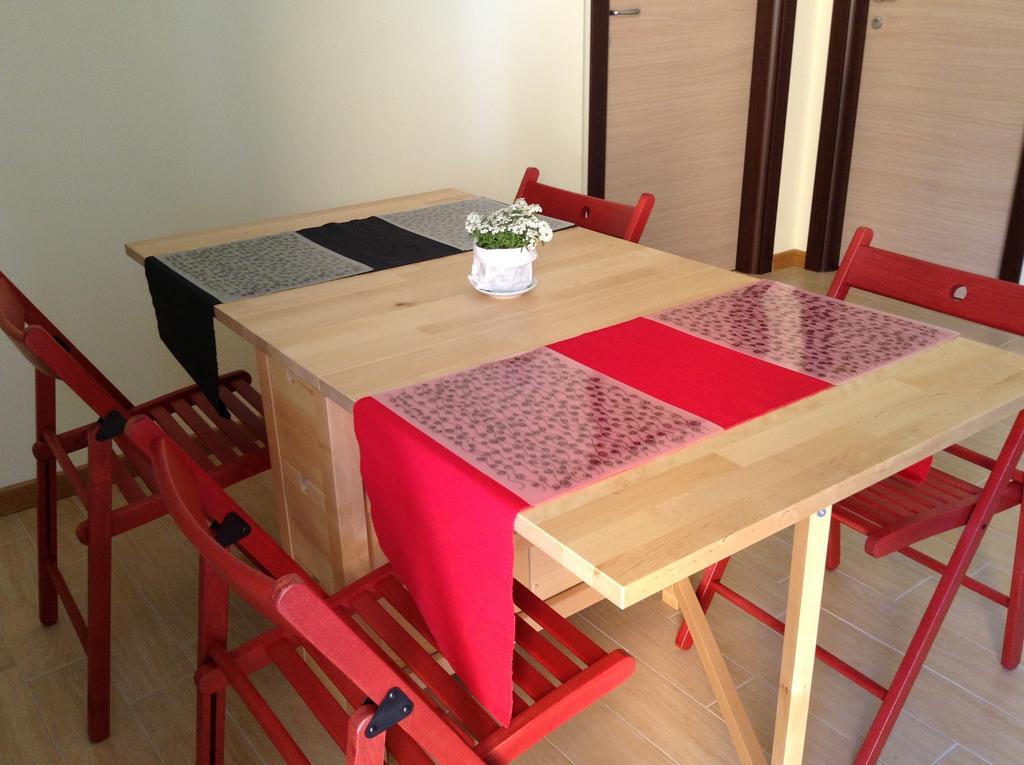 Impronte Nel Bosco Bed & Breakfast Calice al Cornoviglio Exterior photo