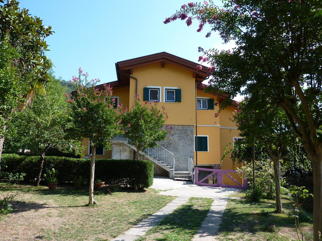 Impronte Nel Bosco Bed & Breakfast Calice al Cornoviglio Exterior photo